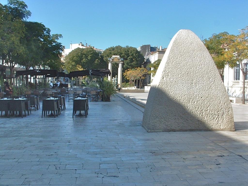 Le Cherche Midi, Entre Nimes, Le Pont Du Gard, Uzes, Arles Marguerittes Exterior foto